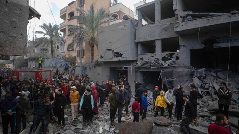 Γάζα: Ο ισραηλινός στρατός παρουσίασε σχέδιο για την «εσπευσμένη απομάκρυνση» των αμάχων από τη Ράφα Γάζα: Ο ισραηλινός στρατός παρουσίασε σχέδιο για την «εσπευσμένη απομάκρυνση» των αμάχων από τη Ράφα