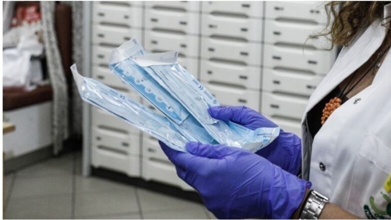 Τα επίμονα ψευδώς θετικά τεστ για Covid-19 σχετίζονται με αυτοάνοσα νοσήματα