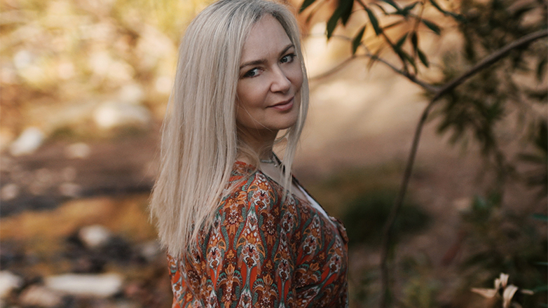 «Ρώτησαν κάποτε ένα αστέρι»: Το νέο τραγούδι της Ρίτας Αντωνοπούλου