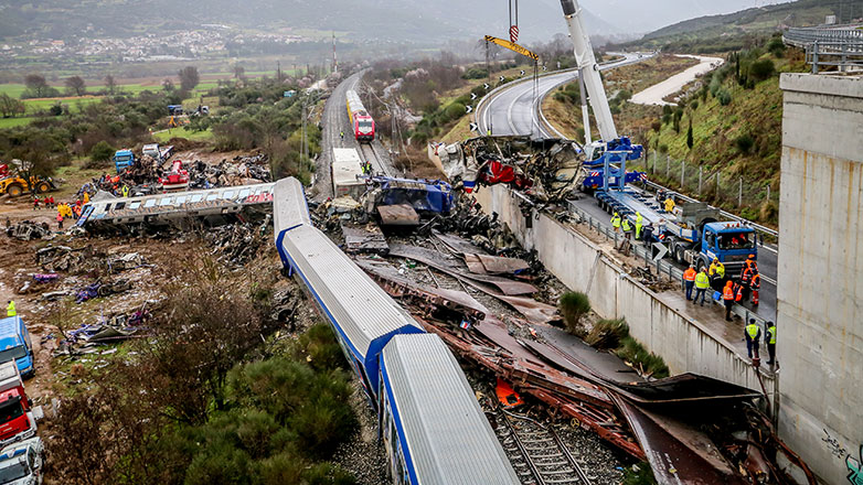 Τέμπη: Οι καμπάνες σε όλη τη χώρα θα χτυπήσουν πένθιμα 57 φορές