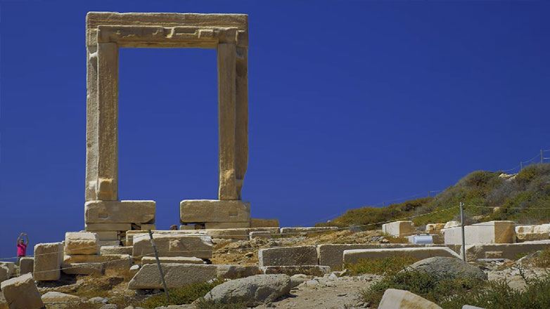 H Nάξος στους 5 ιδανικούς οικογενειακούς προορισμούς της Ελλάδας