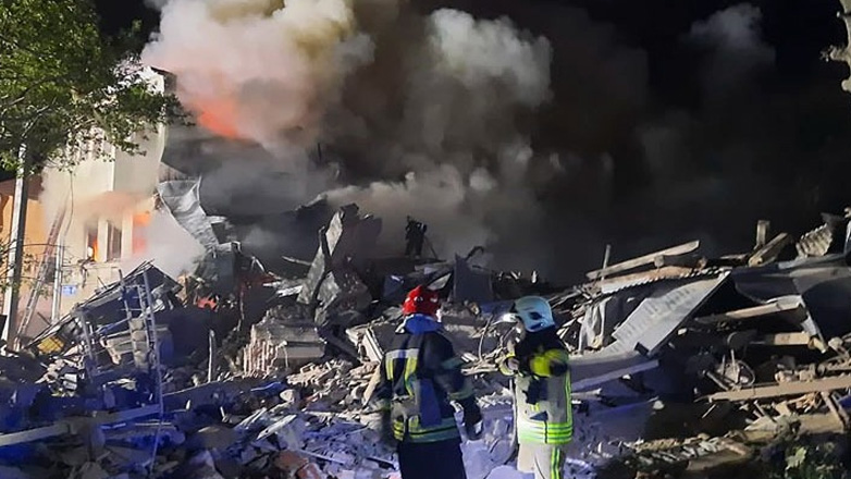 Ουκρανία: Τουλάχιστον τέσσερις άμαχοι σκοτώθηκαν από ρωσικούς βομβαρδισμούς στο Χάρκοβο