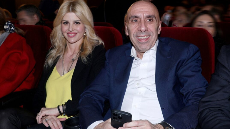 Έλενα Ράπτη – Γιάννης Μπρατάκος: Η πρώτη τους επίσημη εμφάνιση μετά τον γάμο τους