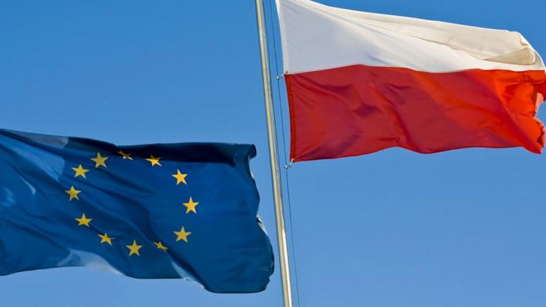 Πολωνία: Η Κομισιόν ξεμπλοκάρει χρηματοδότηση 137 δισ. ευρώ
