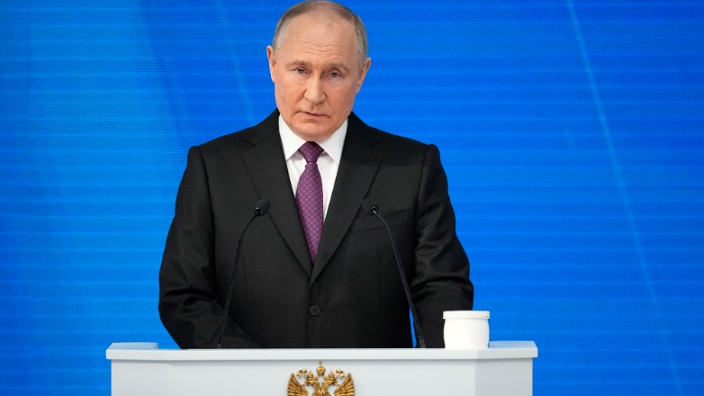 Πούτιν: Απειλεί τη Δύση με «πραγματικό» πυρηνικό πόλεμο