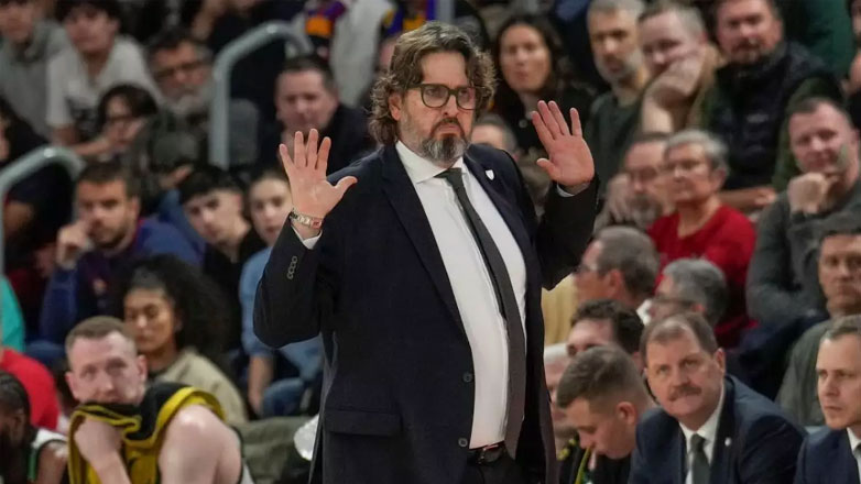 Τρινκιέρι: «Η ενέργεια και η σωματική δύναμη τα σημαντικά με Ολυμπιακό»