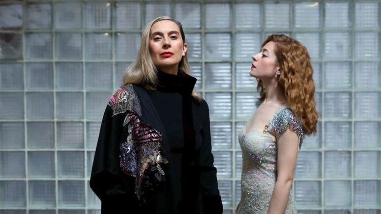 «Τα πικρά δάκρυα της Πέτρα φον Καντ» με τη Βίκυ Βολιώτη στο Μικρό Άνεσις «Τα πικρά δάκρυα της Πέτρα φον Καντ» με τη Βίκυ Βολιώτη στο Μικρό Άνεσις