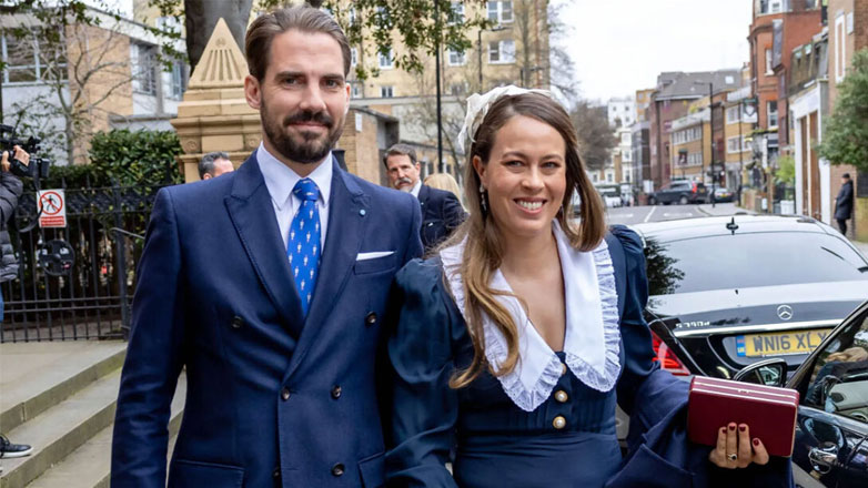 Nina Flohr: Το look της στο μνημόσυνο του Τέως βασιλιά Κωνσταντίνου που κόστισε πάνω από 6.500 ευρώ