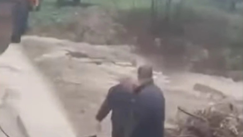 Κορινθία: Κινδυνεύει με υπερχείλιση ο ποταμός Ζαπάντης