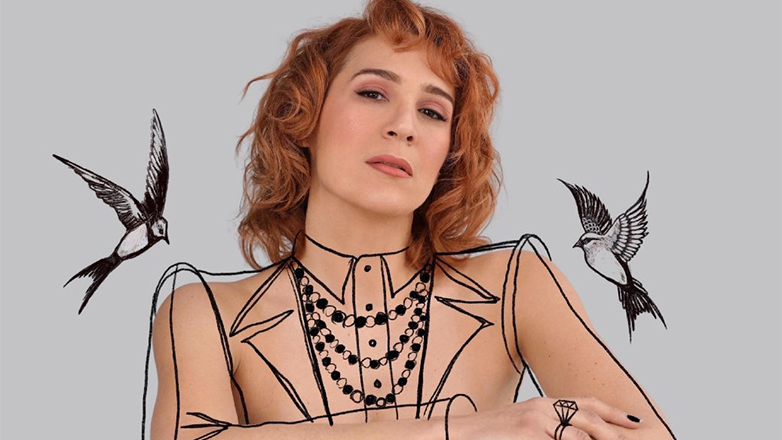 Βίκυ Καρατζόγλου: Παρουσιάζει το νέο της τραγούδι «Ψίχουλα»