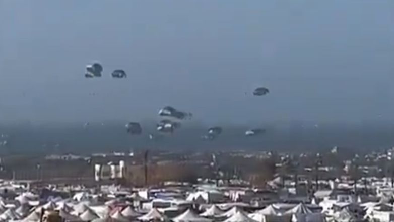 ΗΠΑ: Έγιναν οι πρώτες από αέρος ρίψεις ανθρωπιστικής βοήθειας στη Γάζα