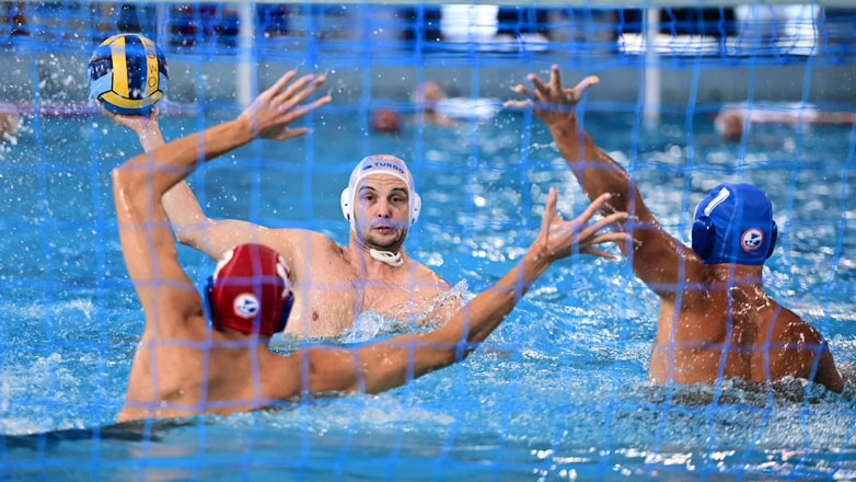 Πόλο: «Απόλυτος» ο Ολυμπιακός, 20-7 τον Υδραϊκό