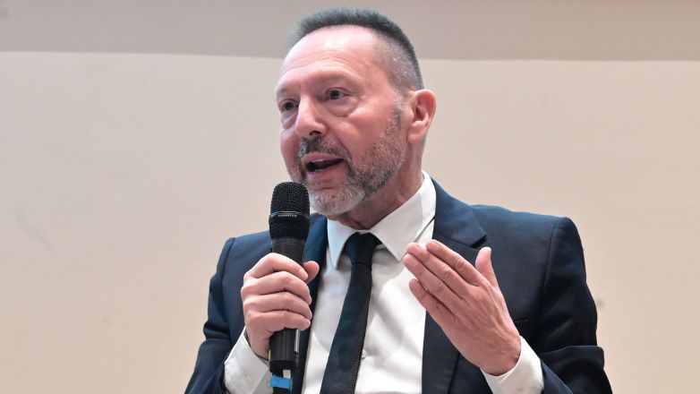 Στουρνάρας σε Τσίπρα: Χωρίς την ΤτΕ η Ελλάδα ίσως είχε βγει από το ευρώ