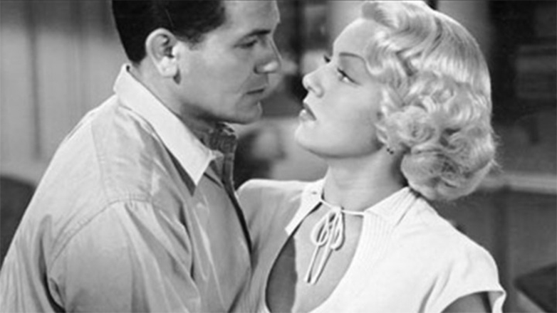 Οι περίφημες «φαμ φατάλ» των φιλμ νουάρ: 10 θρυλικές και αξέχαστες πρωταγωνίστριες