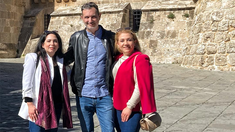 Οι αδελφές Σπανομάρκου στρέφουν τα διεθνή κινηματογραφικά φώτα στη Ρόδο