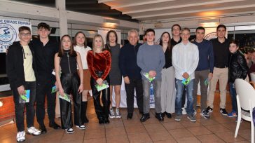Κολύμβηση: Βραβεύσεις και αισιόδοξα μηνύματα στην κοπή της πίτας του Κ.Ο. Πειραιά