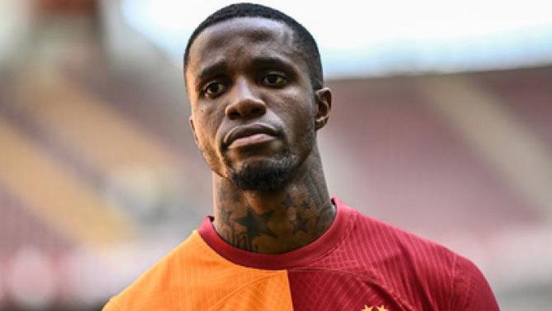 Επιστρέφει τη νέα σεζόν στην Premier League ο Ζαχά