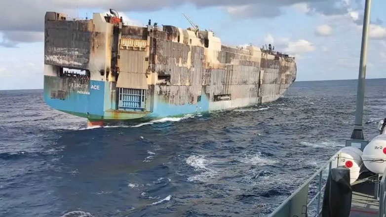 VW: Αντιμέτωπη με μηνύσεις καθώς φαίνεται πως η πυρκαγιά στο φορτηγό πλοίο ξεκίνησε από δικό της EV μοντέλο