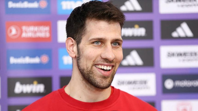 Λούντζης: «Όλοι έχουμε μπει στη φιλοσοφία του Μπαρτζώκα»