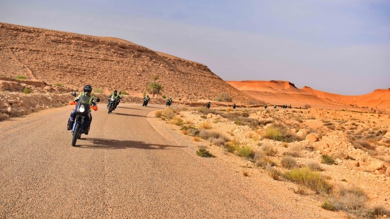 Τρεις προτάσεις για ταξίδι με μοτοσυκλέτα σε Tυνησία, Ρουμανία ή Καππαδοκία;