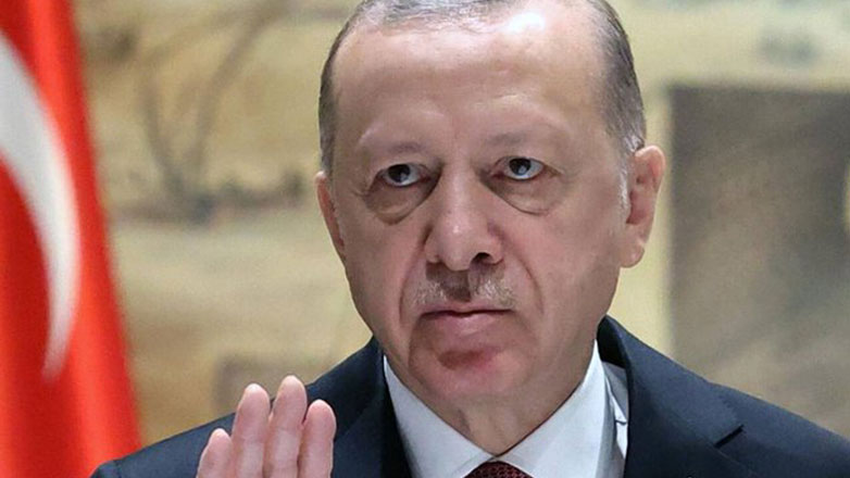 Ο κατακερματισμός της αντιπολίτευσης ενισχύει τις ελπίδες του Ερντογάν για την ανάκτηση του δήμου Κωνσταντινούπολης