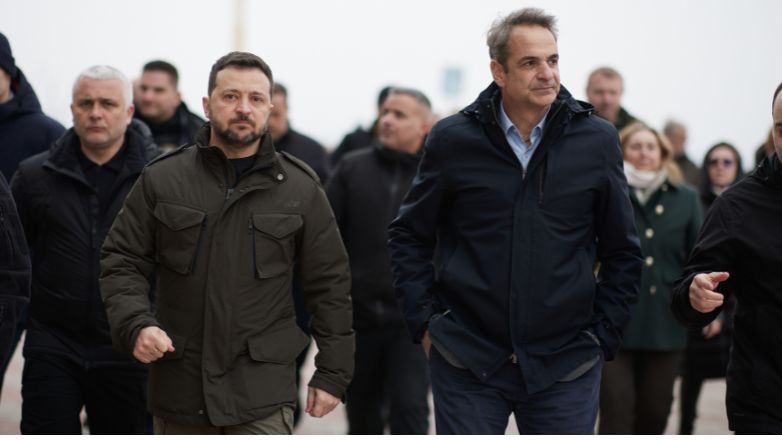 Σύμβουλος Ζελένσκι: «Η επίθεση στην Οδησσό ίσως είχε στόχο τον Ουκρανό πρόεδρο ή τον Μητσοτάκη»