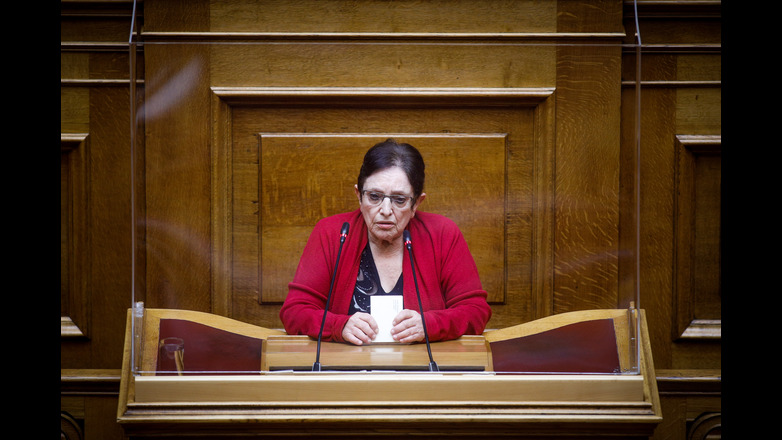 Παπαρήγα: Το ΚΚΕ έχει καταγγείλει τα δίκτυα που επιδιώκουν να εκπορνεύσουν νέες γυναίκες και άνδρες