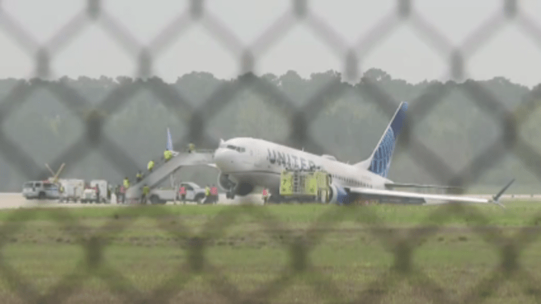 Αεροσκάφος Boeing 737 της εταιρείας United βγήκε από τον διάδρομο του αεροδρομίου Χιούστον