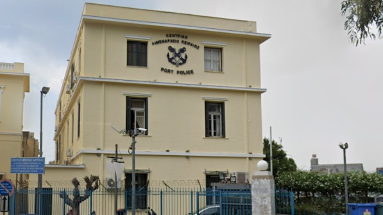 Λιμενικό Σώμα: Τον αποστράτευσαν για να αποφύγουν τη συνταξιοδότηση του αν και ήταν ασθενής