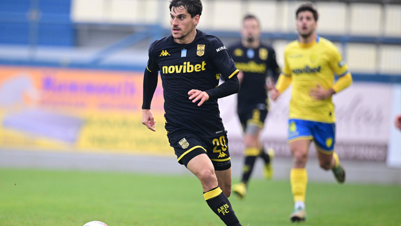 Με Τζούρασεκ και Βερστράτε o Άρης στην Τούμπα