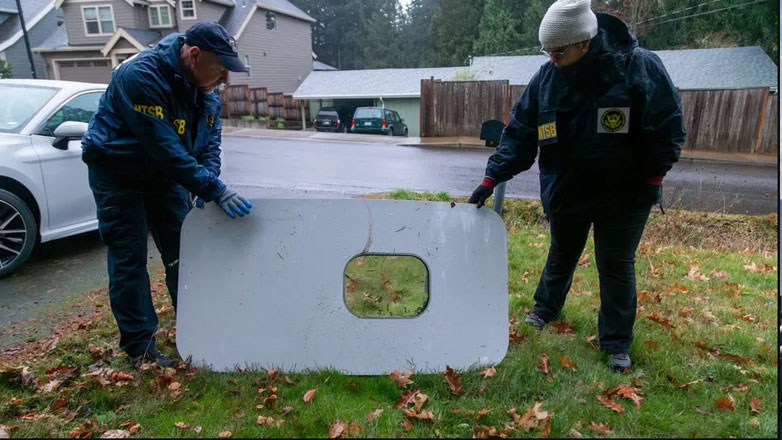 Boeing 737 MAX 9: Δεν εντοπίστηκαν έγγραφα σχετικά με την αποκόλληση σημαντικού εξαρτήματος θύρας πρόσβασης αεροσκάφους