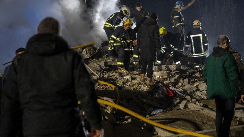 Ουκρανία: «Δεν θα υψώσουμε “ποτέ” λευκή σημαία»