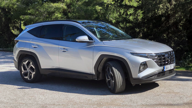 Hyundai Tucson: Εξακολουθεί να είναι μια τίμια πρόταση για τον οικογενειάρχη η υβριδική έκδοση με τους 265 ίππους
