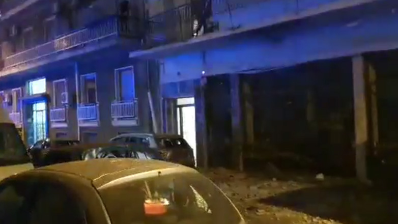 Έκρηξη βόμβας σε κάβα στην Καλλιθέα