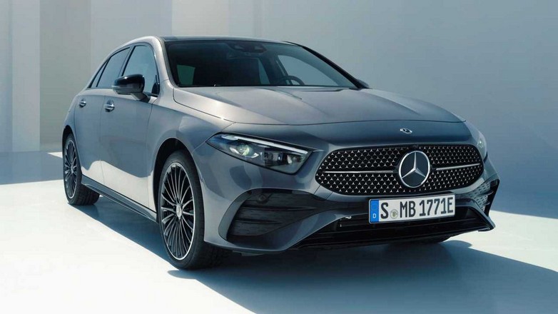 Mercedes: Τελικά δεν «κόβεται» φέτος η A-Class όπως προβλεπόταν – Παραμένει στη γκάμα για τρία ακόμα χρόνια