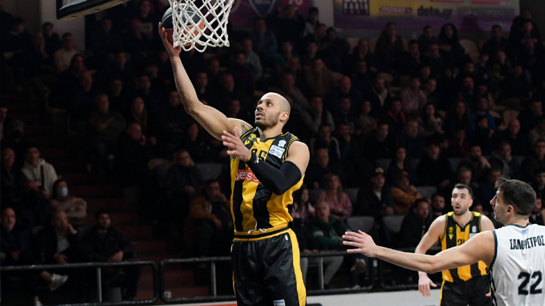 ΑΕΚ: Μερική ρήξη έσω πλαγίου συνδέσμου αριστερού αγκώνα υπέστη ο Μόργκαν