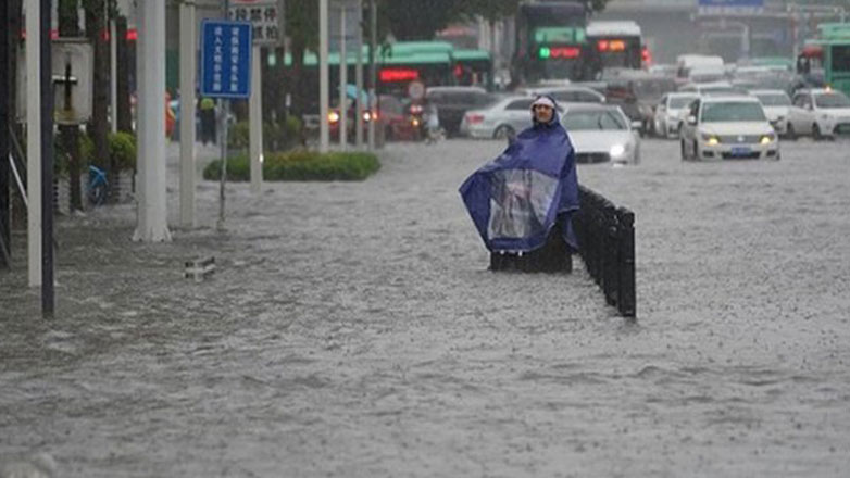 Ινδονησία: 26 νεκροί από τις πλημμύρες στη Σουμάτρα σύμφωνα με νέο απολογισμό Ινδονησία: 26 νεκροί από τις πλημμύρες στη Σουμάτρα σύμφωνα με νέο απολογισμό
