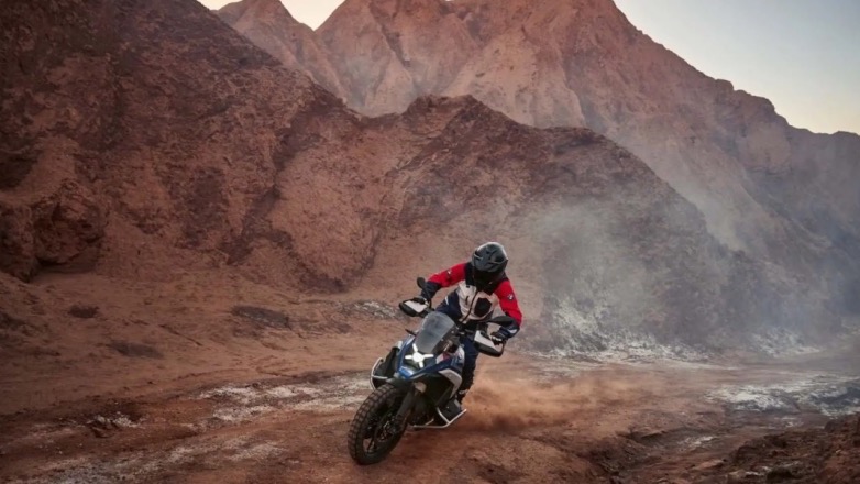 Η BMW Motorrad επιστρέφει θριαμβευτικά στην EICMA