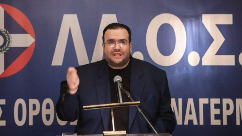 Μήνυση του Φίλιππου Καμπούρη στη σκηνοθέτη της ταινίας «Αδέσποτα Κορμιά» για την αφίσα με την έγκυο στον σταυρό