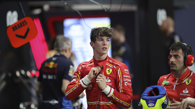 Oliver Bearman: Ο 18χρονος πιλότος της Ferrari που με έναν αγώνα στη F1 έστρεψε τους προβολείς πάνω του