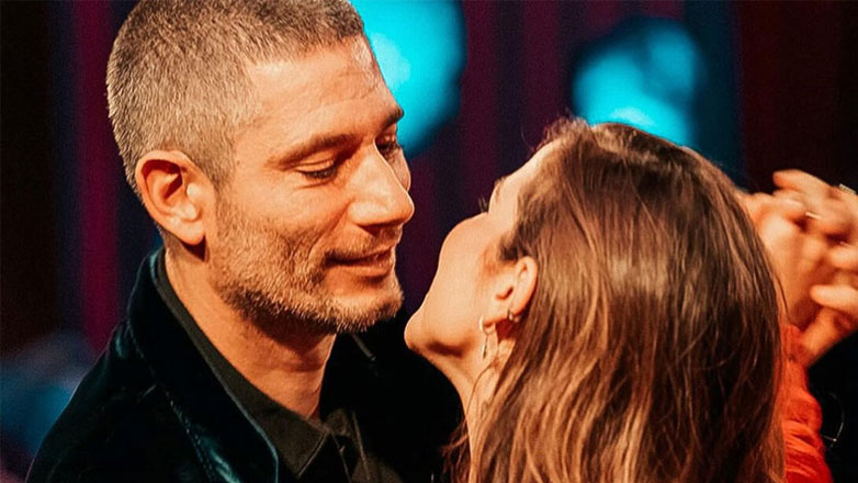 Εριέττα Κούρκουλου: Η φωτογραφία με το παθιασμένο φιλί στο στόμα στον σύζυγό της, Βύρωνα Βασιλειάδη