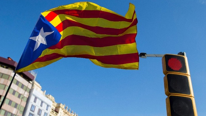 Ισπανία: Η περιφέρεια της Καταλονίας προκηρύσσει πρόωρες εκλογές στις 12 Μαΐου – Απορρίφθηκε ο περιφερειακός προϋπολογισμός