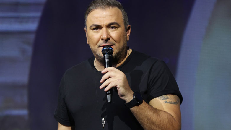 Ο Αντώνης Ρέμος ξεσπάει: «Οι συνάδελφοι είναι καλό να βάζουν ένα φίλτρο στο στόμα τους πριν μιλήσουν»