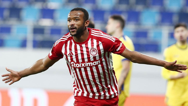 Conference League: «Νταμπλ» βραβείων για τον Ελ Κααμπί