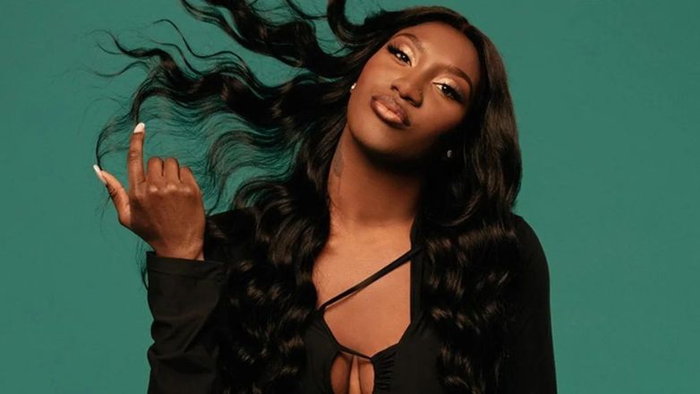 Γαλλία: Ρατσιστικές επιθέσεις σε βάρος της Αγιά Νακαμούρα που ενδέχεται να τραγουδήσει στους Ολυμπιακούς Αγώνες