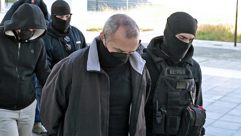 Αντιδράσεις και νέα συγκέντρωση διαμαρτυρίας για τον Μίχο