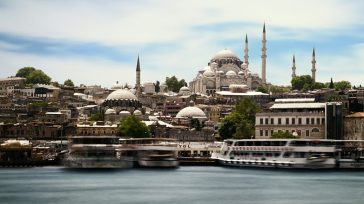 Τούρκος σεισμολόγος προειδοποιεί για σεισμό έως και 7,6 Ρίχτερ στην Κωνσταντινούπολη