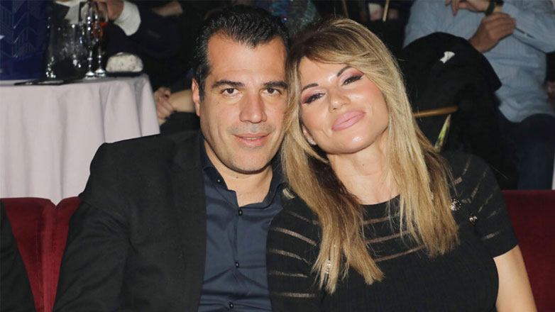 Θάνος Πλεύρης: Σπάνια βραδινή έξοδος με τη σύζυγό του στη Μαρινέλλα