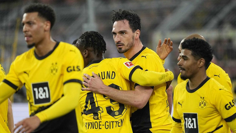 Γερμανία: Οι Χούμελς και Τσαν «λύτρωσαν» την Ντόρτμουντ, 3-1 την Άιντραχτ