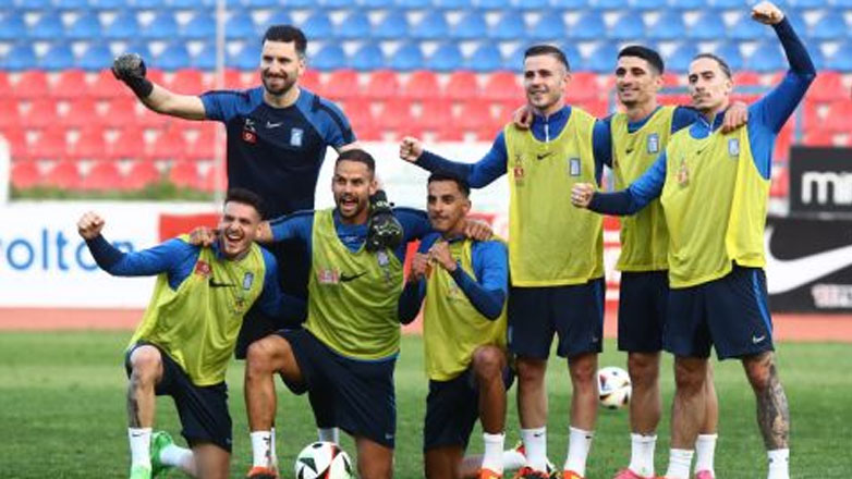 Εθνική Ελλάδας: Με προσθήκες και κόσμο η προπόνηση